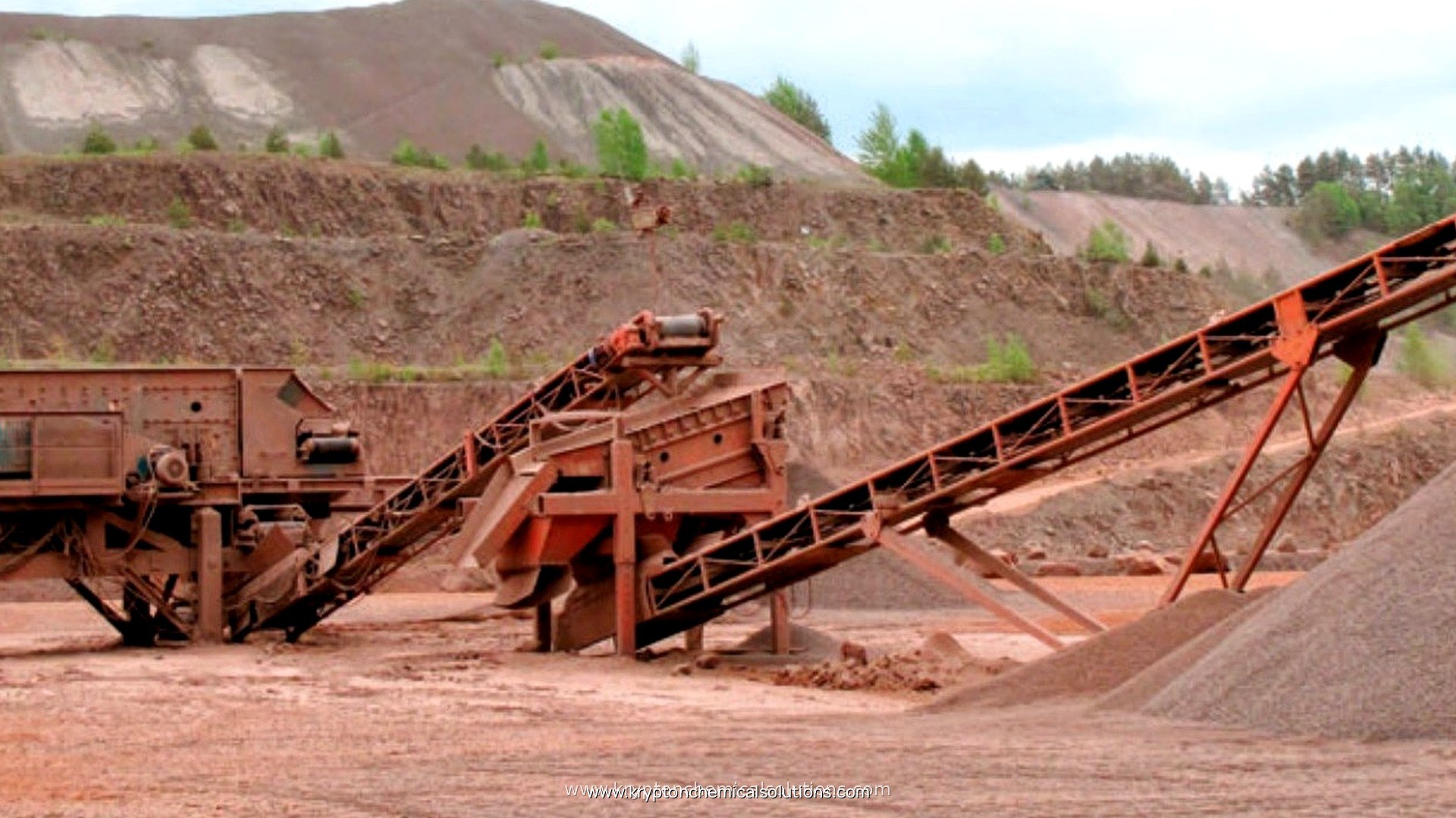 Industrial conveyor belts