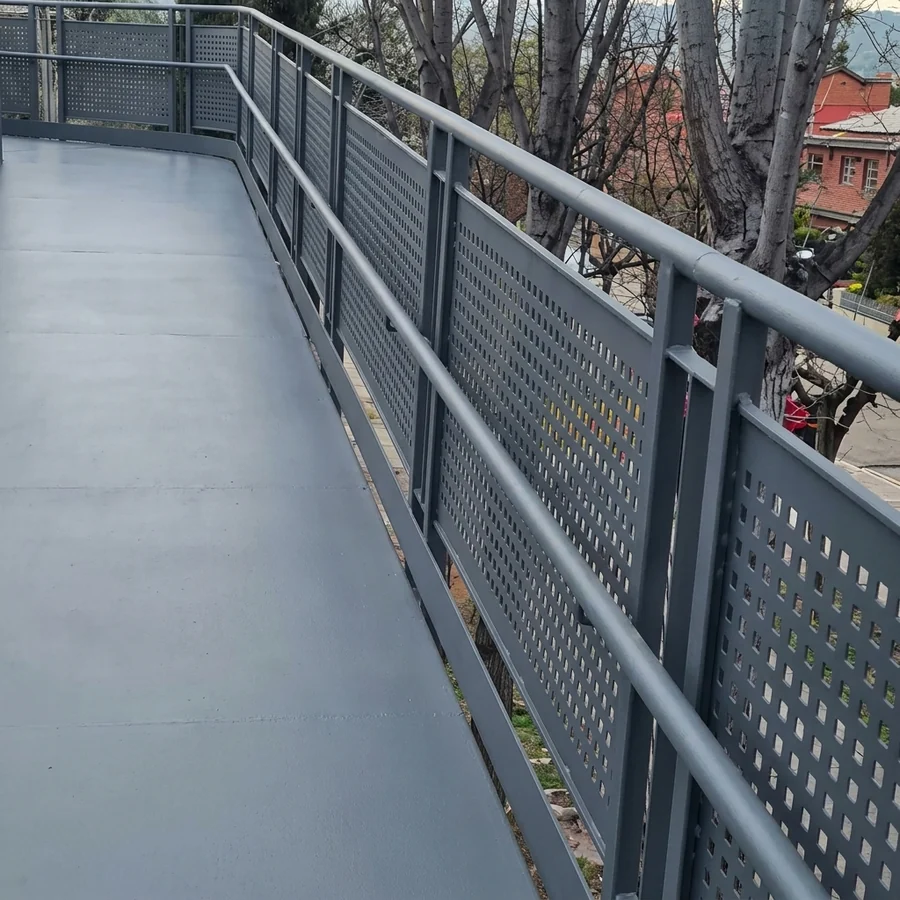 ProLine C5H steel on a highway structure
