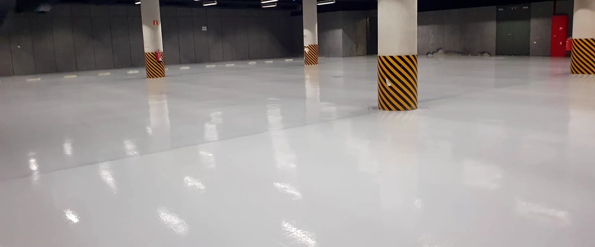 Blood Bank Epoxy Flooring in Catalonia with EP Aquacoat