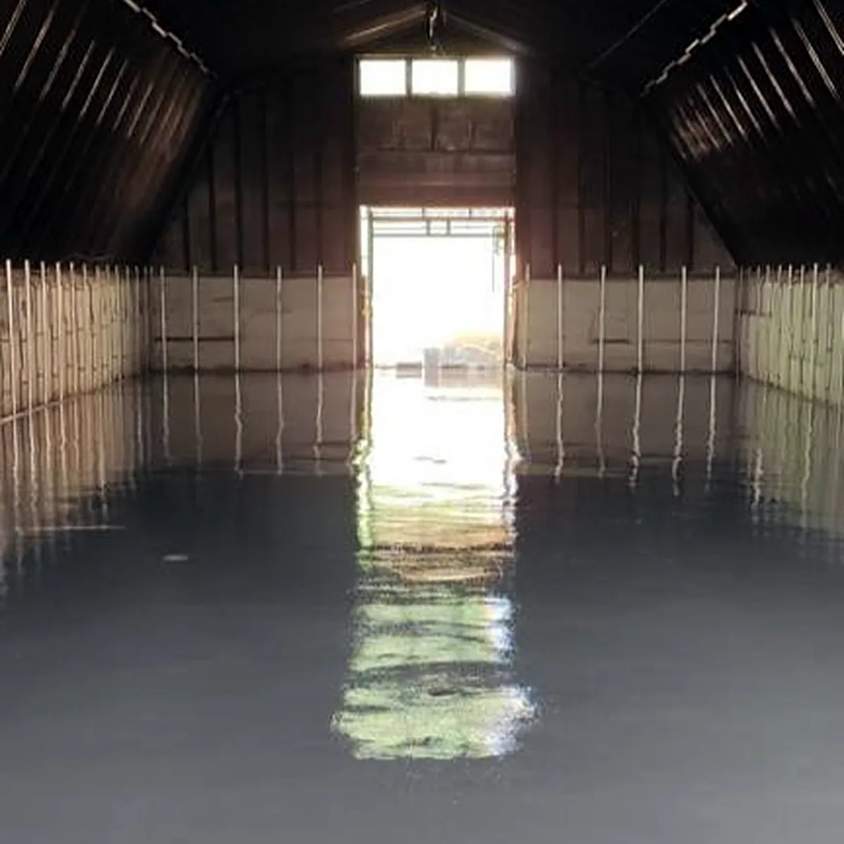Reflections along the centre of the finished floor