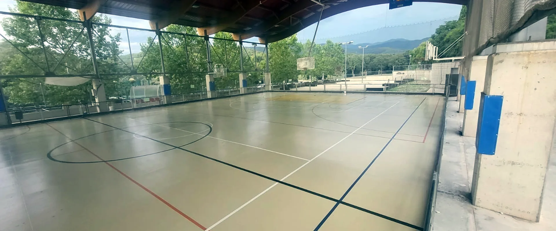 Hockey Court Flooring near Barcelona with Rayston Floor PU 10 Sport