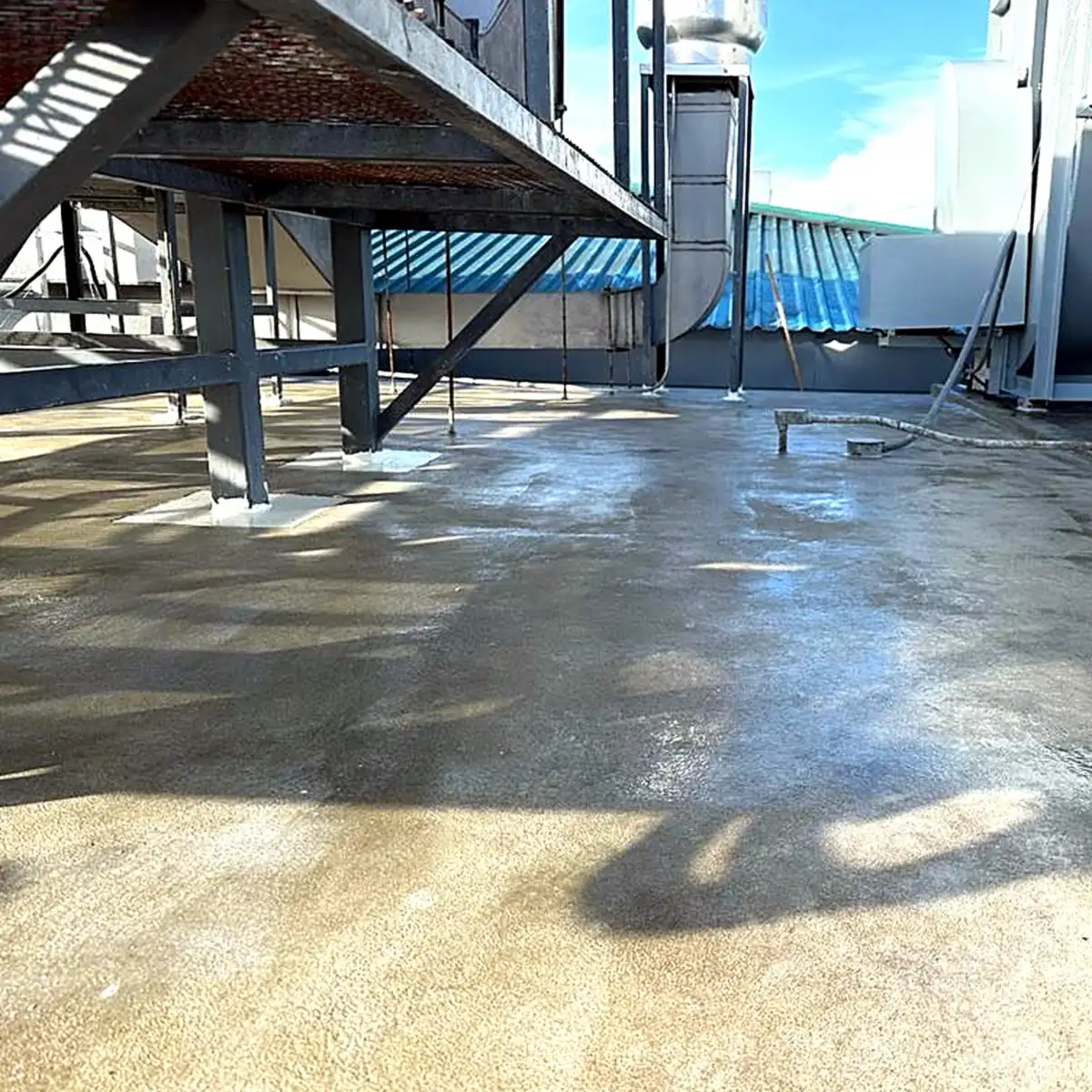 Roof slab under the steel plant deck, with the city behind Roof slab under the steel plant deck, with the city behind