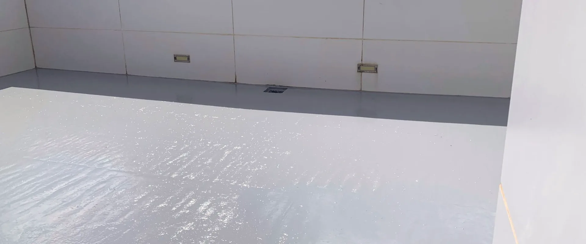 House Cool Roof Waterproofing in Tarragona: Rayston Proof PU Plus