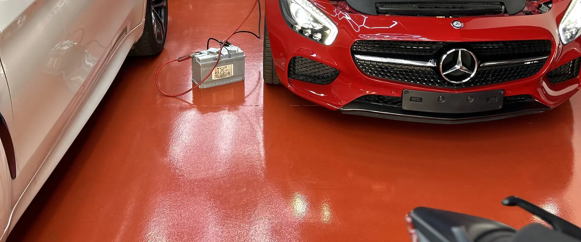 Car Showroom Flooring in La Pobla de Mafumet