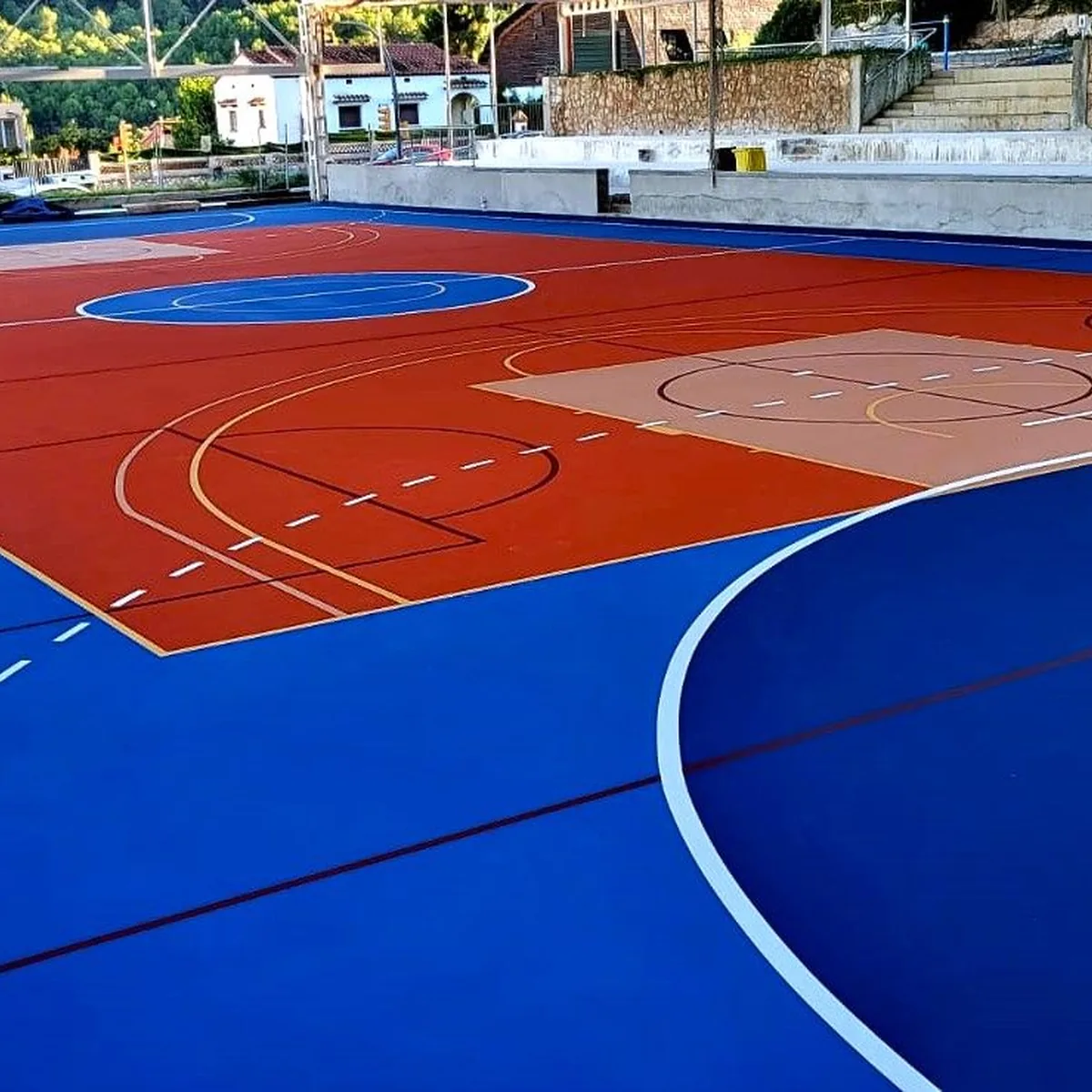 Finished court with the hillside behind, Cervelló Finished court with the hillside behind, Cervelló