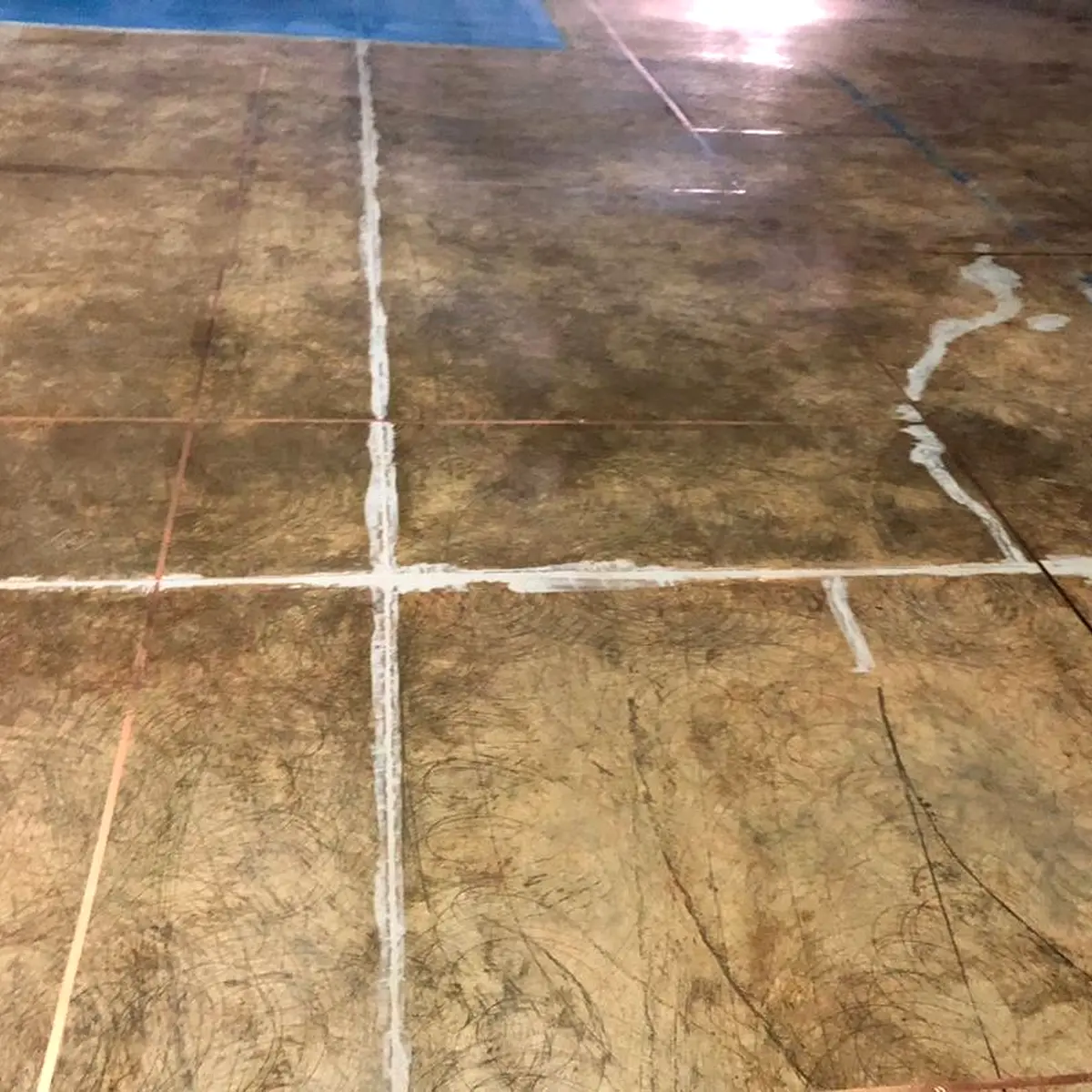 Copper tape grid on the primed slab of the conductive bay, Algeria pharma plant