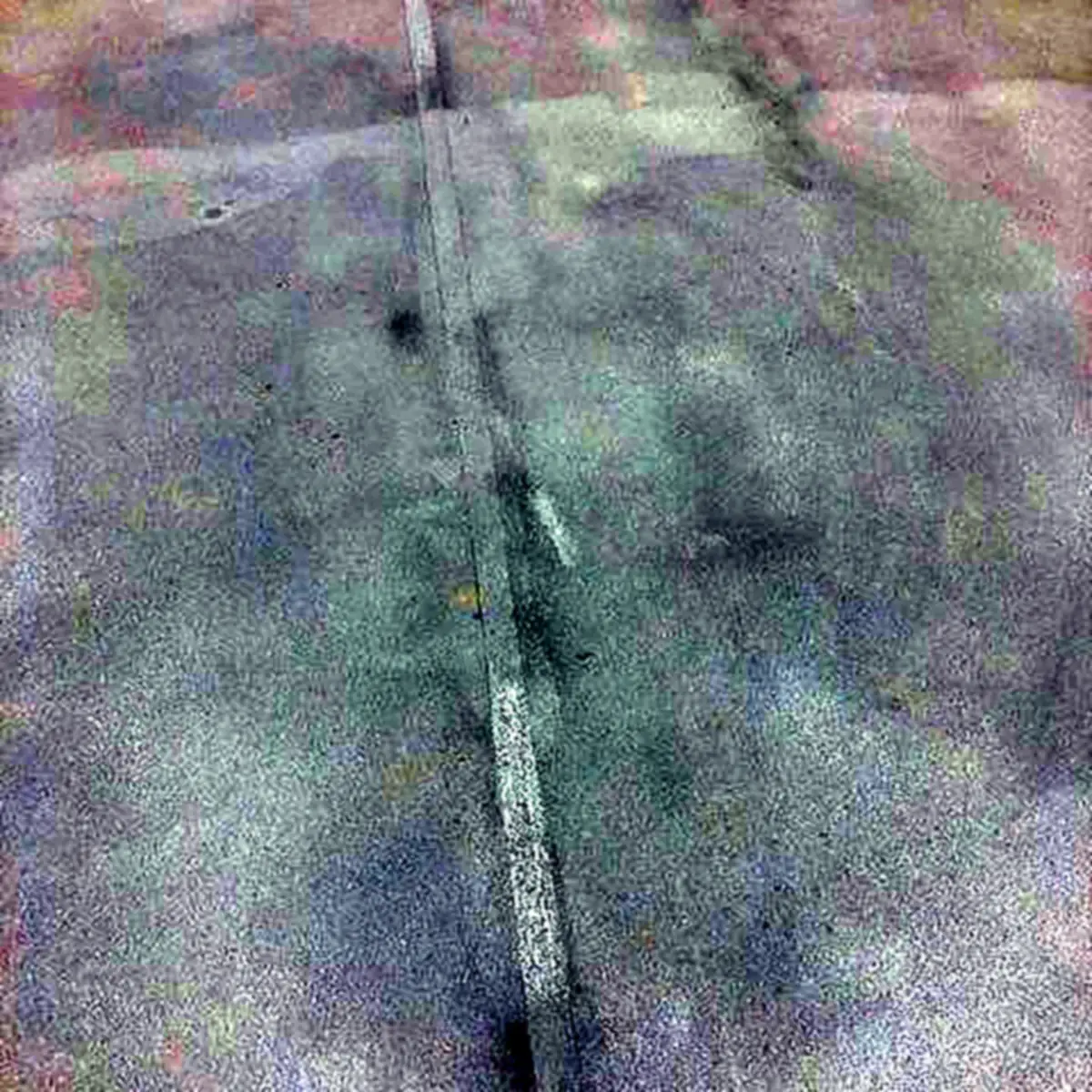 Close view of the textured anti-slip Impermax 2K M finish with quartz Close view of the textured anti-slip Impermax 2K M finish with quartz