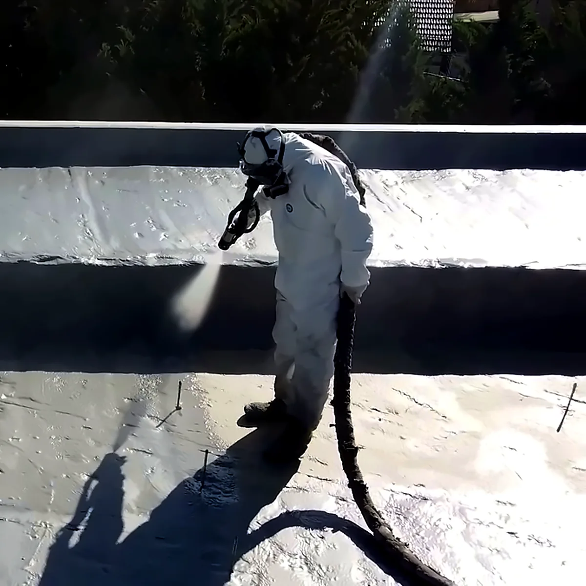 Roof waterproofing Argentina: hot-spraying Impermax Polyurea H Flex over the foam in San Isidro Roof waterproofing Argentina: hot-spraying Impermax Polyurea H Flex over the foam in San Isidro