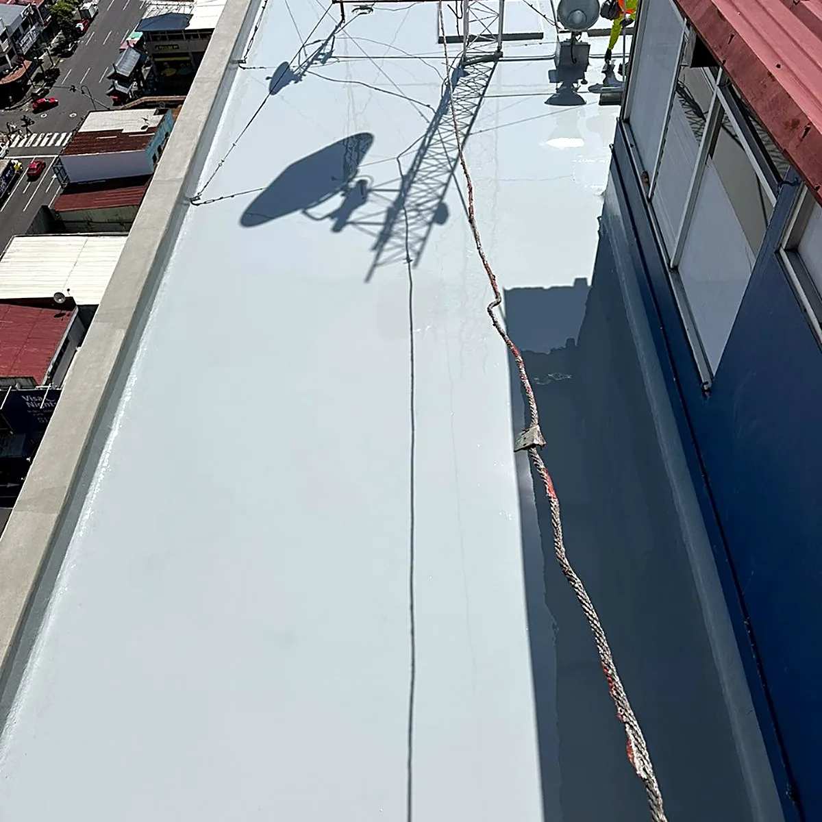 Walkable roof waterproofing in San José by the sloped roof Walkable roof waterproofing in San José by the sloped roof