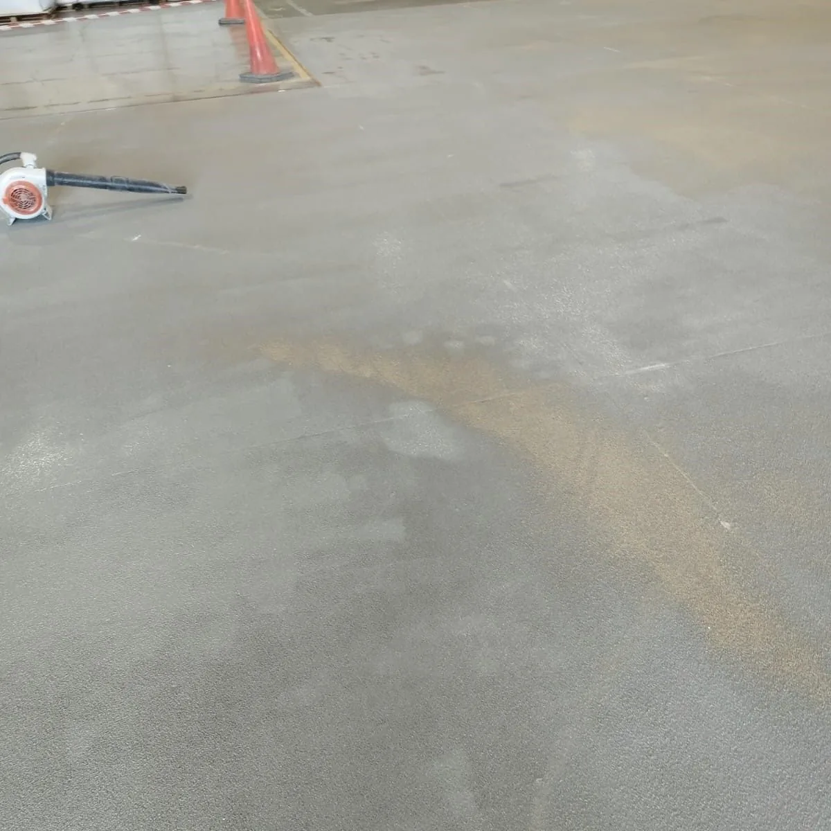 Coated floor in a warehouse aisle, Tarragona